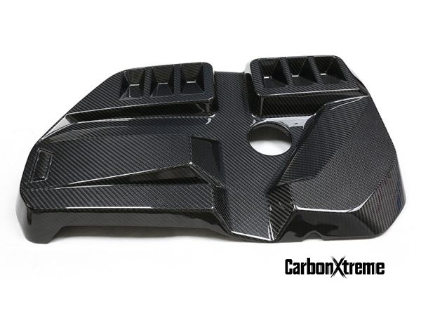 BMW M S58 carbon fiber engine cover